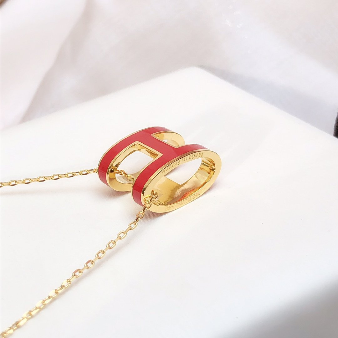 [Max Jewelry ]HM CLIC RED ENAMEL GOLD NECKLACE