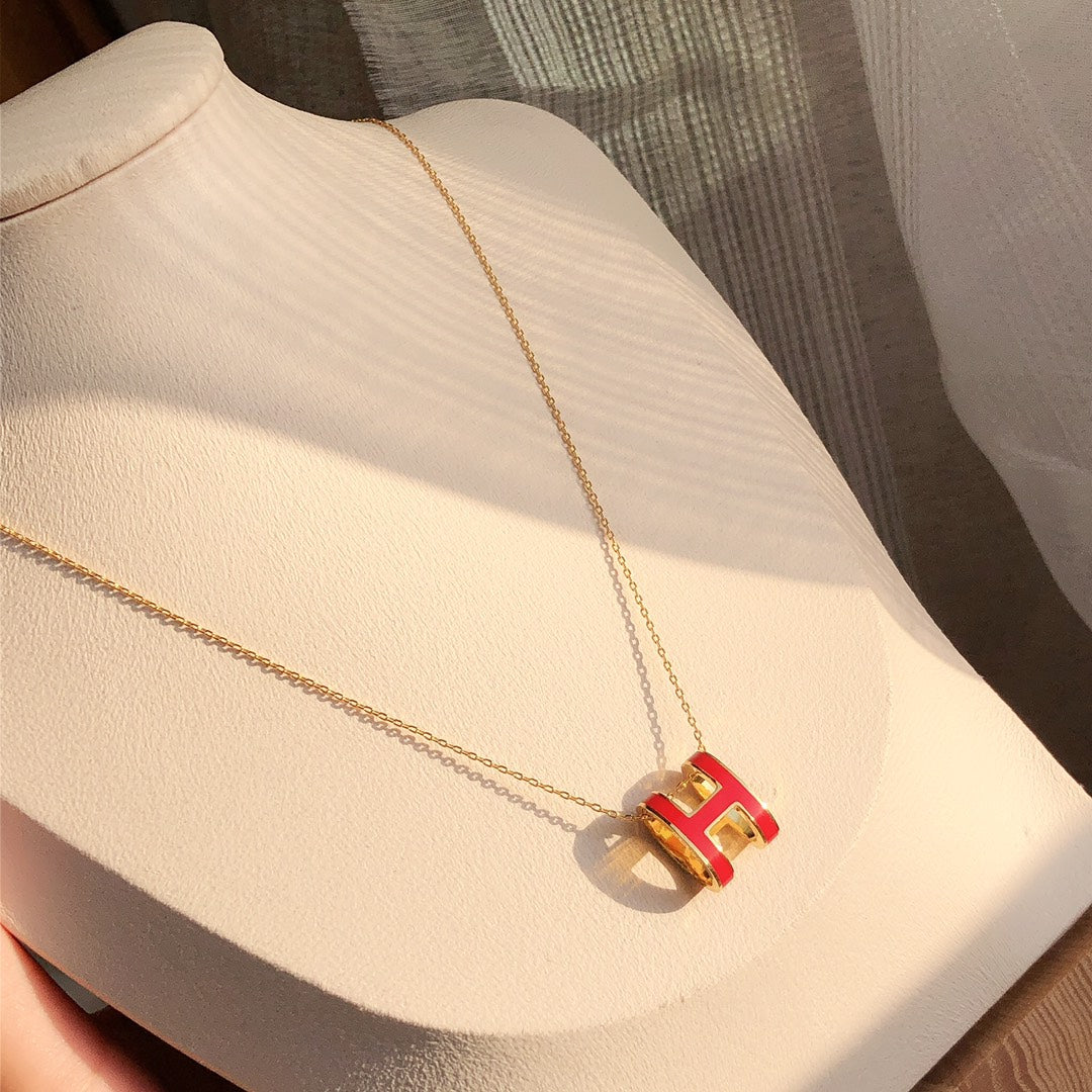 [Max Jewelry ]HM CLIC RED ENAMEL GOLD NECKLACE