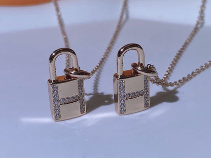[Max Jewelry ]HM ADVANCED NICHE LOCK HEAD NECKLACE DIAMONDS