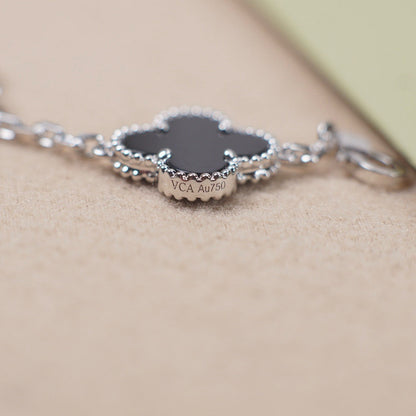 [Max Jewelry ] CLOVER 5 MOTIF ONYXS BRACELET COLLECTION