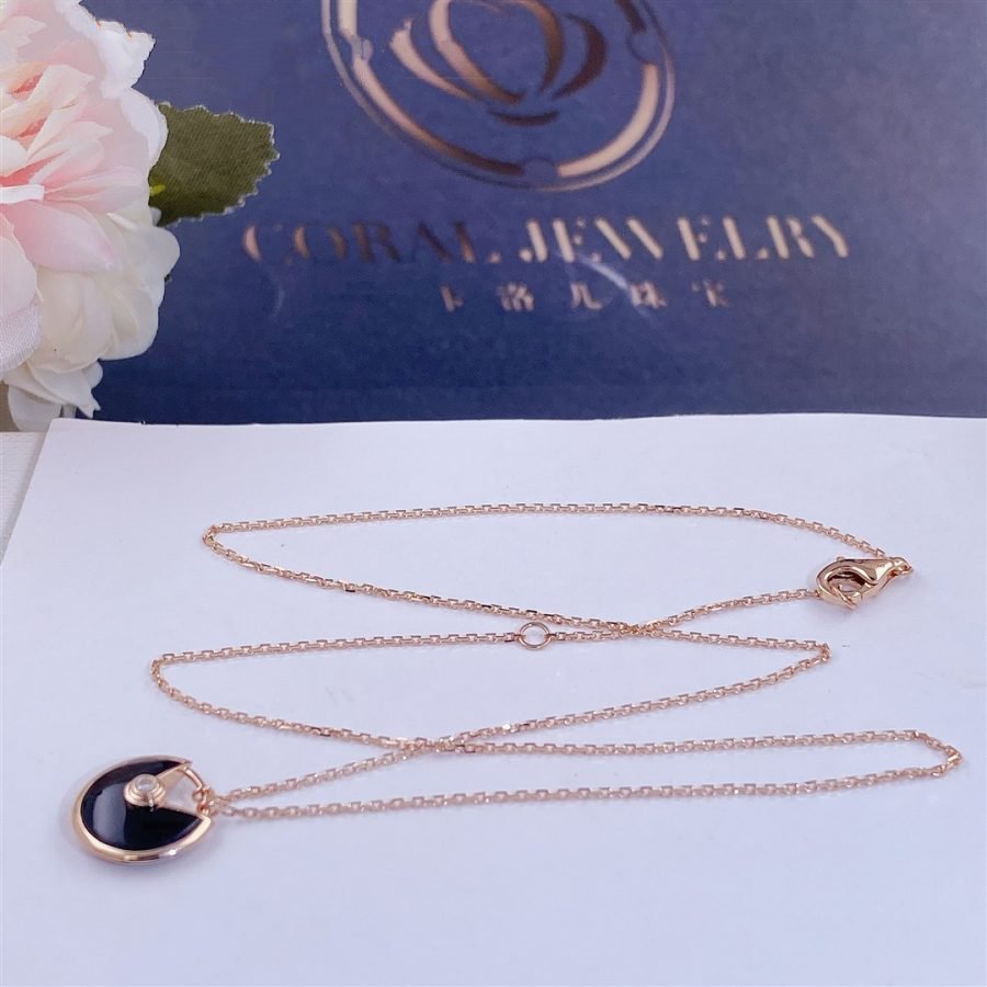 [Max Jewelry ]AMULETTE ROSE GOLD ONYX NECKLACE