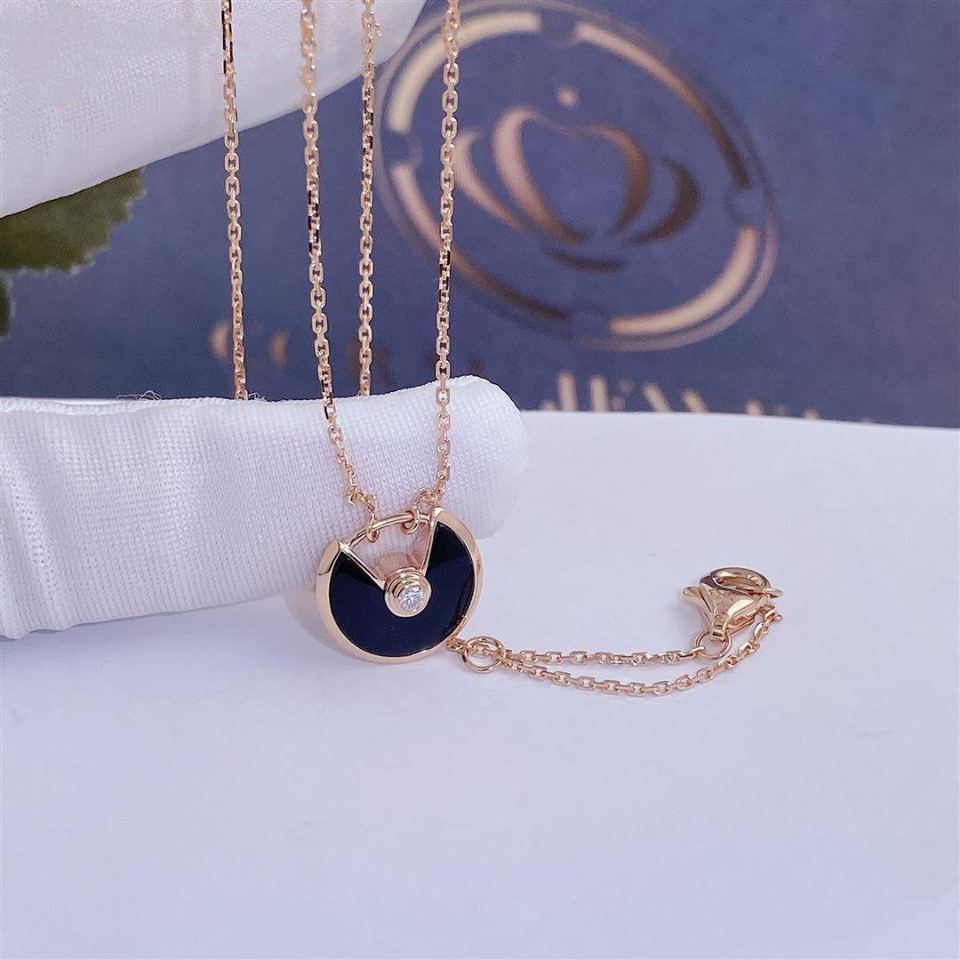 [Max Jewelry ]AMULETTE ROSE GOLD ONYX NECKLACE