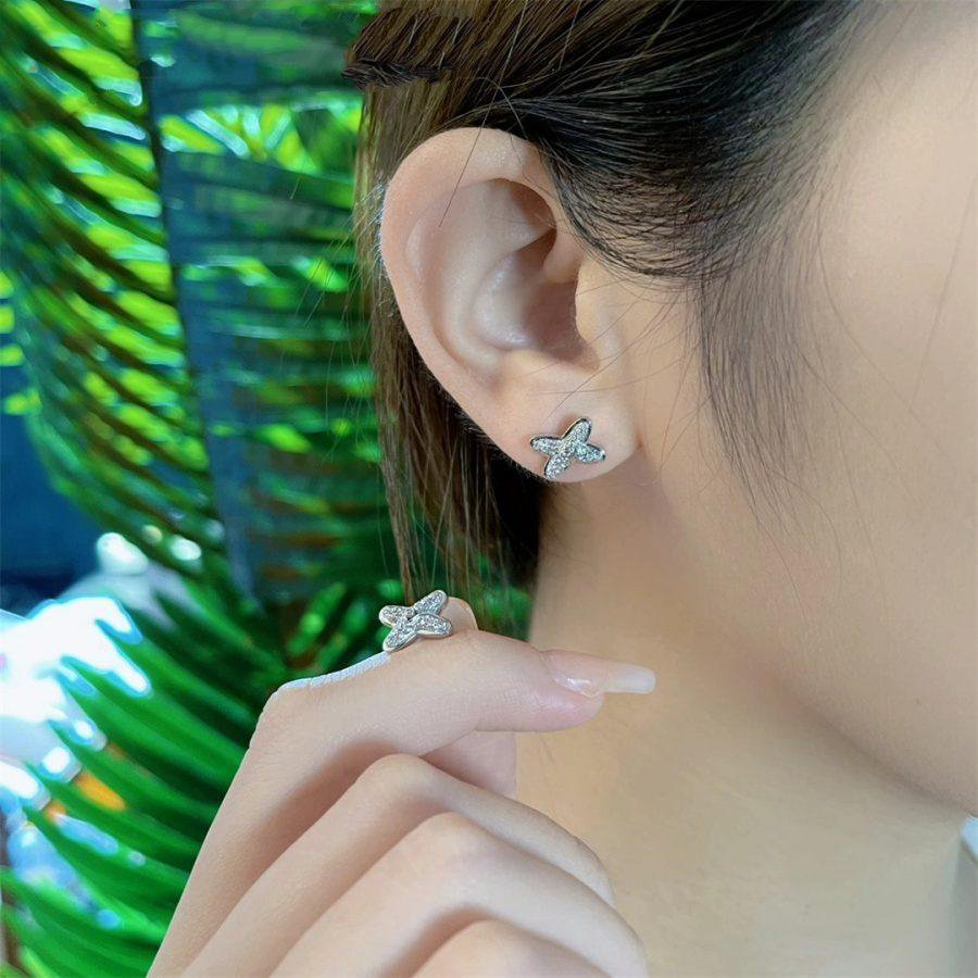 [Max Jewelry ]JEUX DE SILVER DIAMOND EARRINGS