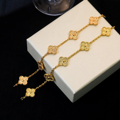 [Plus&Max]LUCKY CLOVER 5-MOTIF BRACELET - BRONZING
