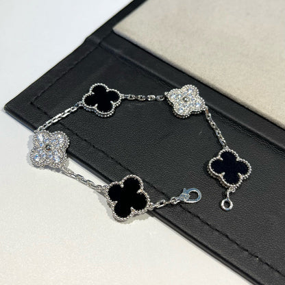 [Max Jewelry ] CLOVER 5 MOTIF ONYXS BRACELET COLLECTION