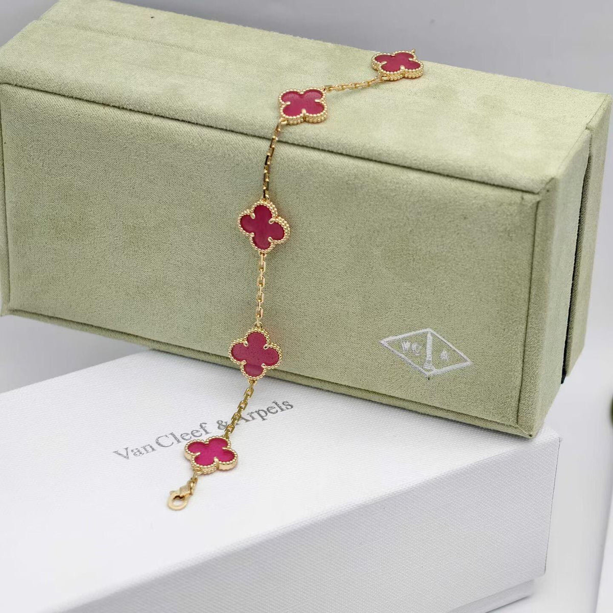[Max Jewelry]NEW CLOVER 5 MOTIFS PINK ENAMEL BRACELET