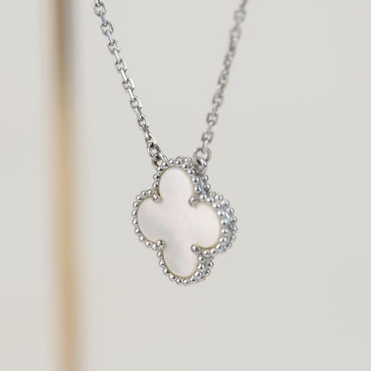 [Max Jewelry ]CLOVER  15MM WHITE MOTHER-OF-PEARL SILVER