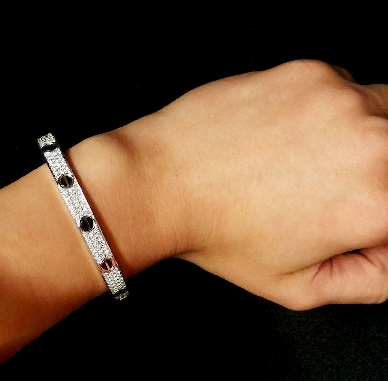 [Max Jewelry ]LOVE BRACELET 6.1MM DIAMOND-PAVED CERAMIC