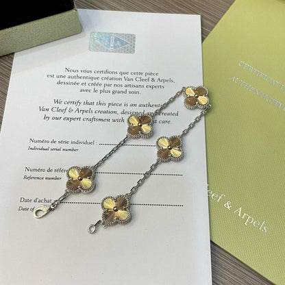 [Max Jewelry ]CLOVER  5 MOTIFS  CHRISTMAS LIMITED EDITION BRACELET