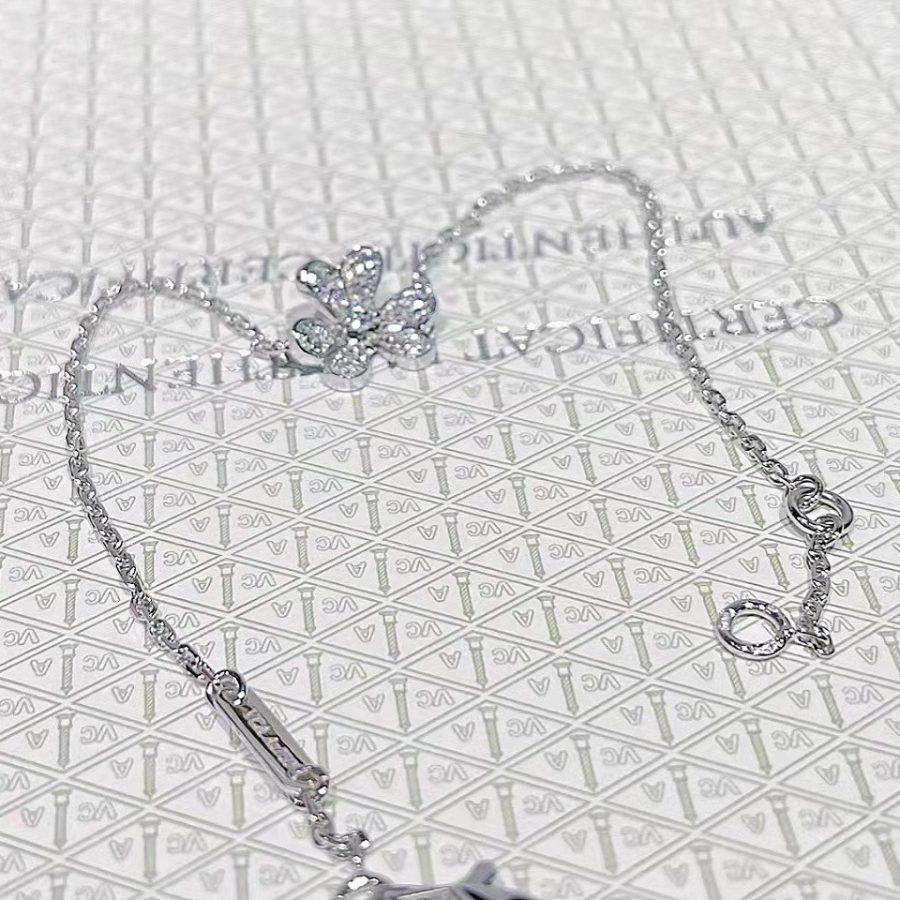 [Max Jewelry ]FRIVOLE SILVER FLOWER DIAMOND BRACELET
