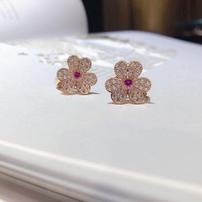 [Max Jewelry ]FRIVOLE PINK GOLD FLOWER DIAMOND EARRINGS