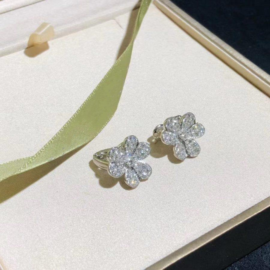 [Max Jewelry ]FRIVOLE SILVER FLOWER DIAMOND EARRINGS