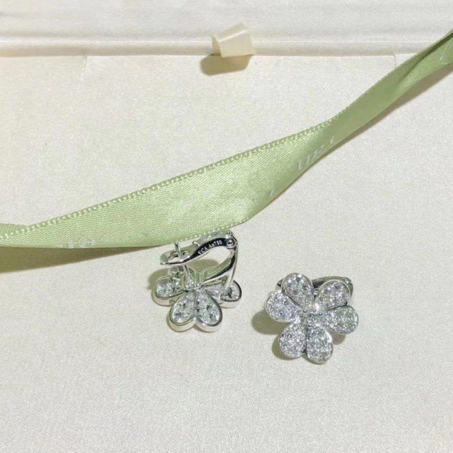 [Max Jewelry ]FRIVOLE SILVER FLOWER DIAMOND EARRINGS