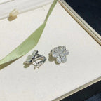 [Plus&Max]FRIVOLE SILVER FLOWER DIAMOND EARRINGS