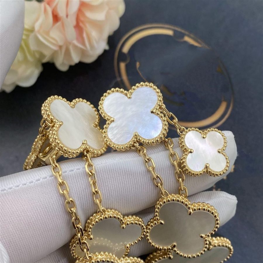 [Max Jewelry ]CLOVER EARRINGS WHITE MOP 4 MOTIFS GOLD