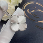 [Plus&Max]CLOVER 25MM SILVER BIG CLOVER NECKLACE