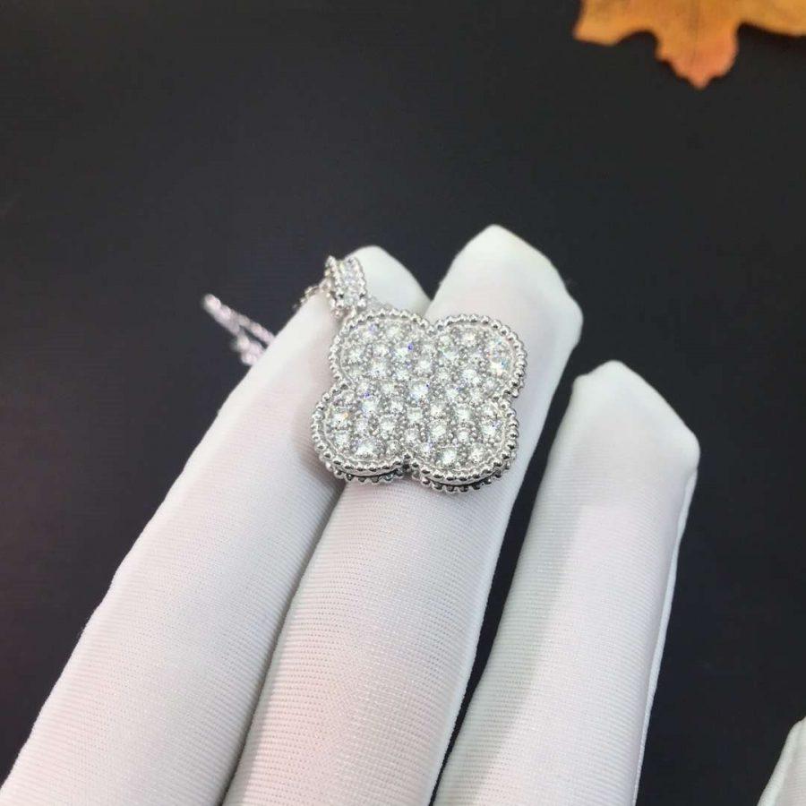 [Max Jewelry ]CLOVER 25MM SILVER FULL DIAMOND BIG CLOVER NECKLACE