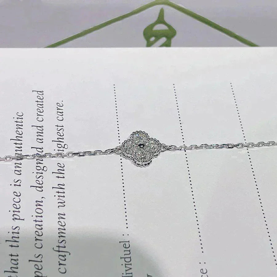 [Max Jewelry ]CLOVER  SINGLE FLOWER BRACELET SILVER