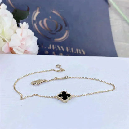 [Max Jewelry ]CLOVER ONYX SINGLE FLOWER BRACELET