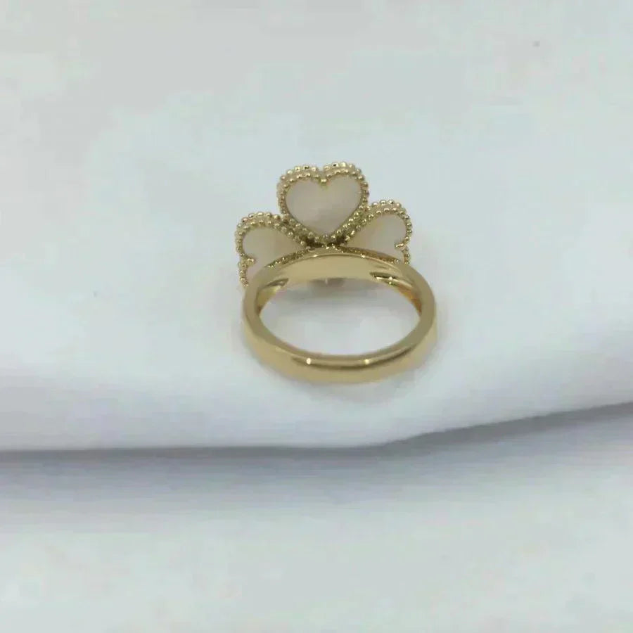 [Max Jewelry ]SWEET CLOVER WHITE MOP RING