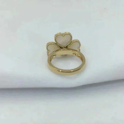 [Max Jewelry ]SWEET CLOVER WHITE MOP RING
