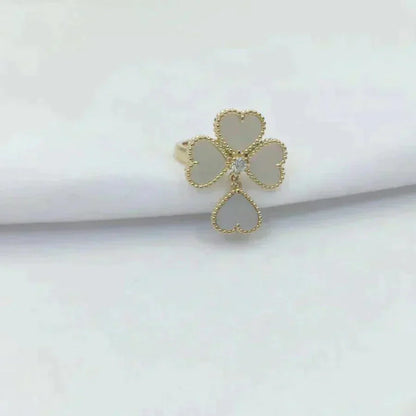 [Max Jewelry ]SWEET CLOVER WHITE MOP RING