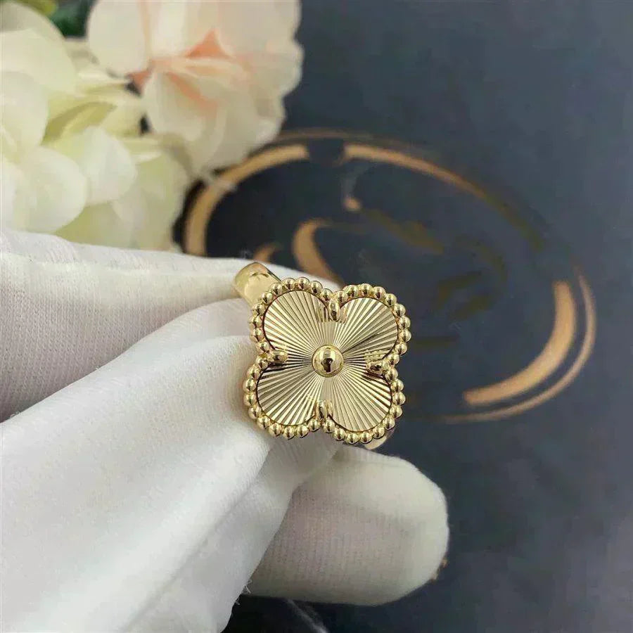 [Max Jewelry ]CLOVER GOLD RING
