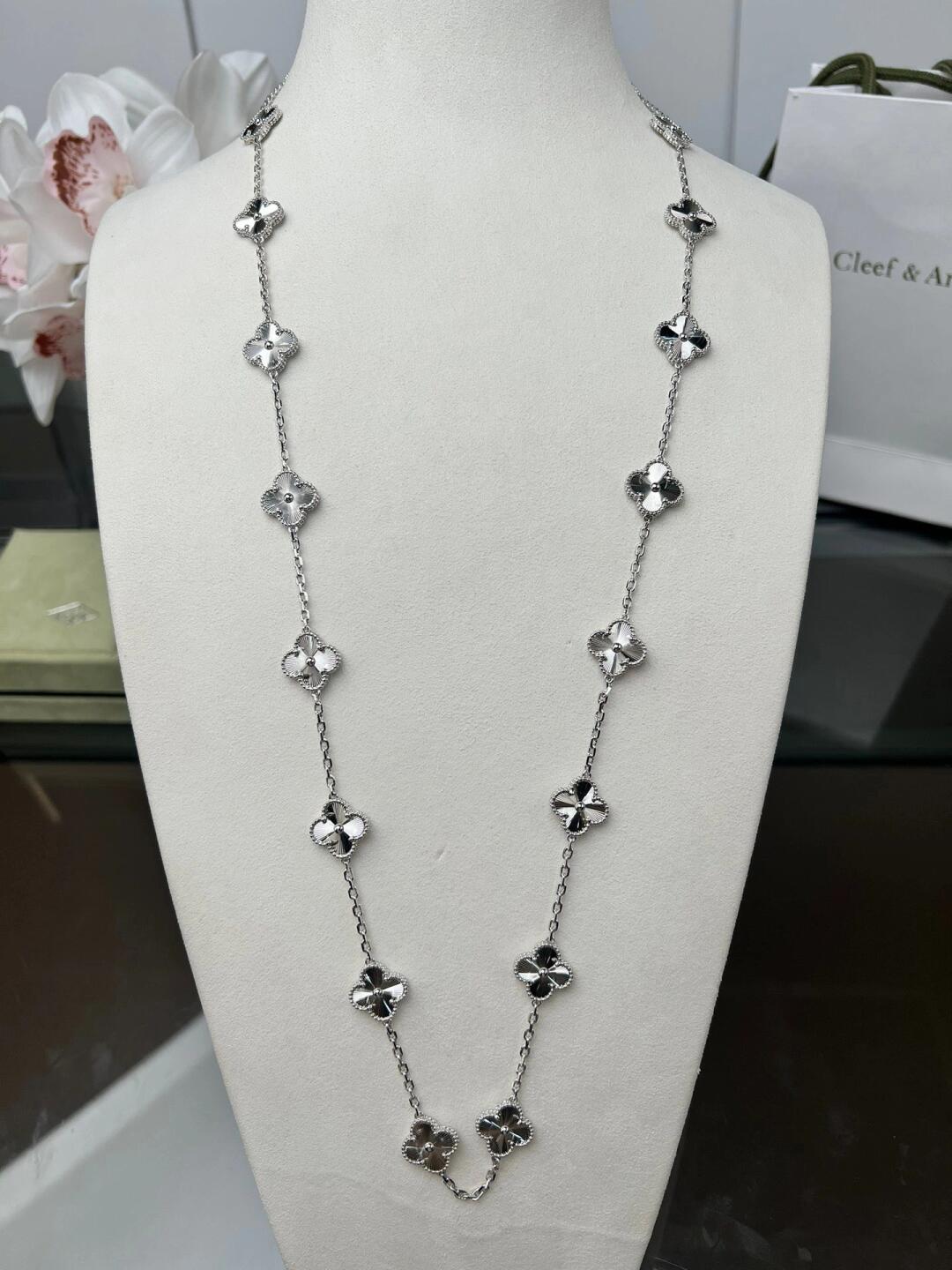 [Max Jewelry ]CLOVER 20 MOTIFS  LASER SILVER
