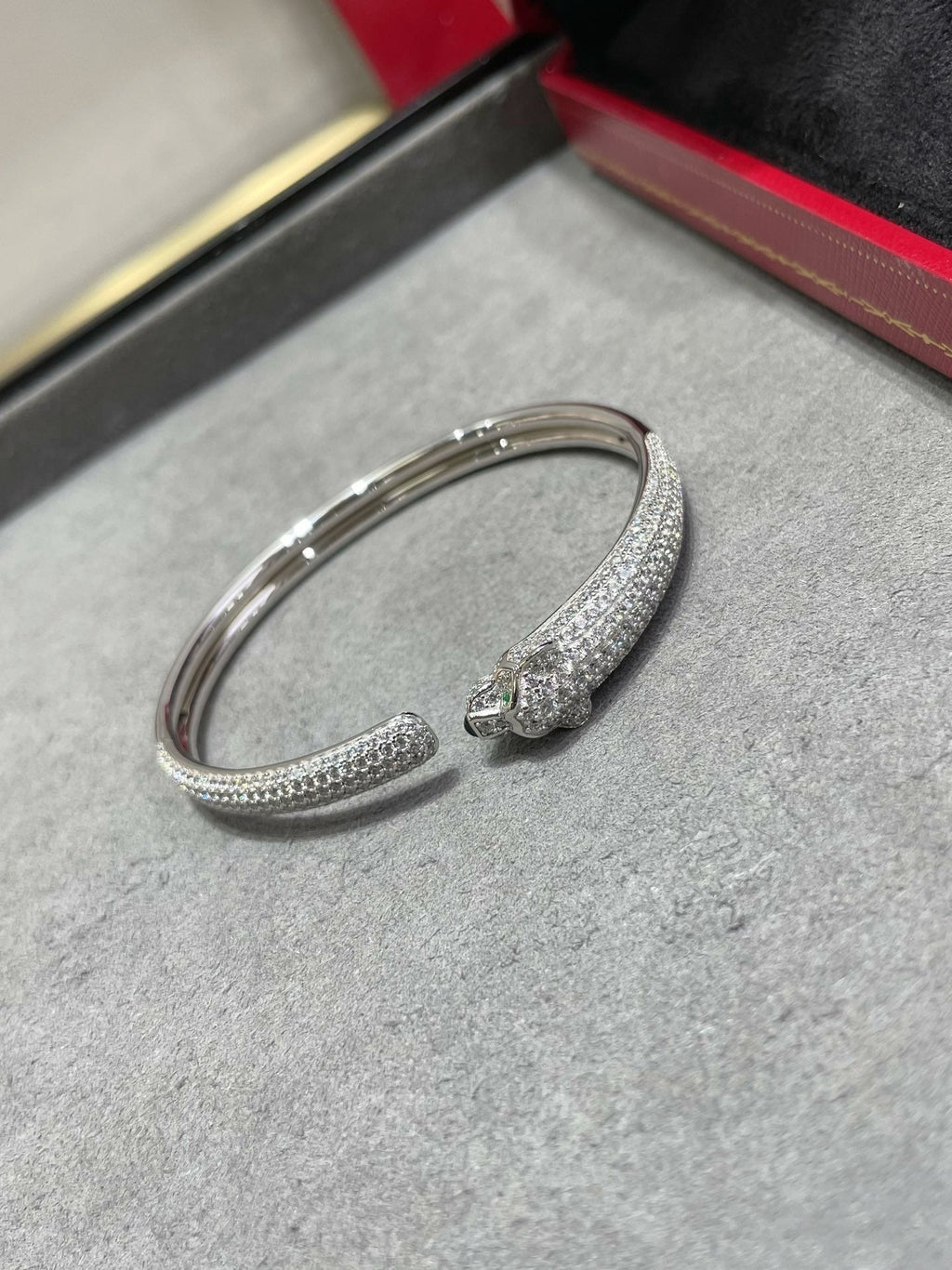 [Plus&Max]PANTHERE FULL DIAMOND OPEN BRACELET