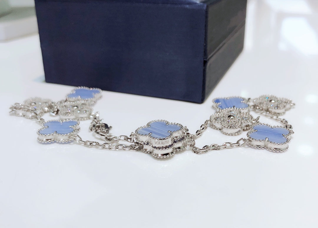 [Max Jewelry ]CLOVER 10 MOTIFS CHALCEDONY DIAMONDS SILVER NECKLACE